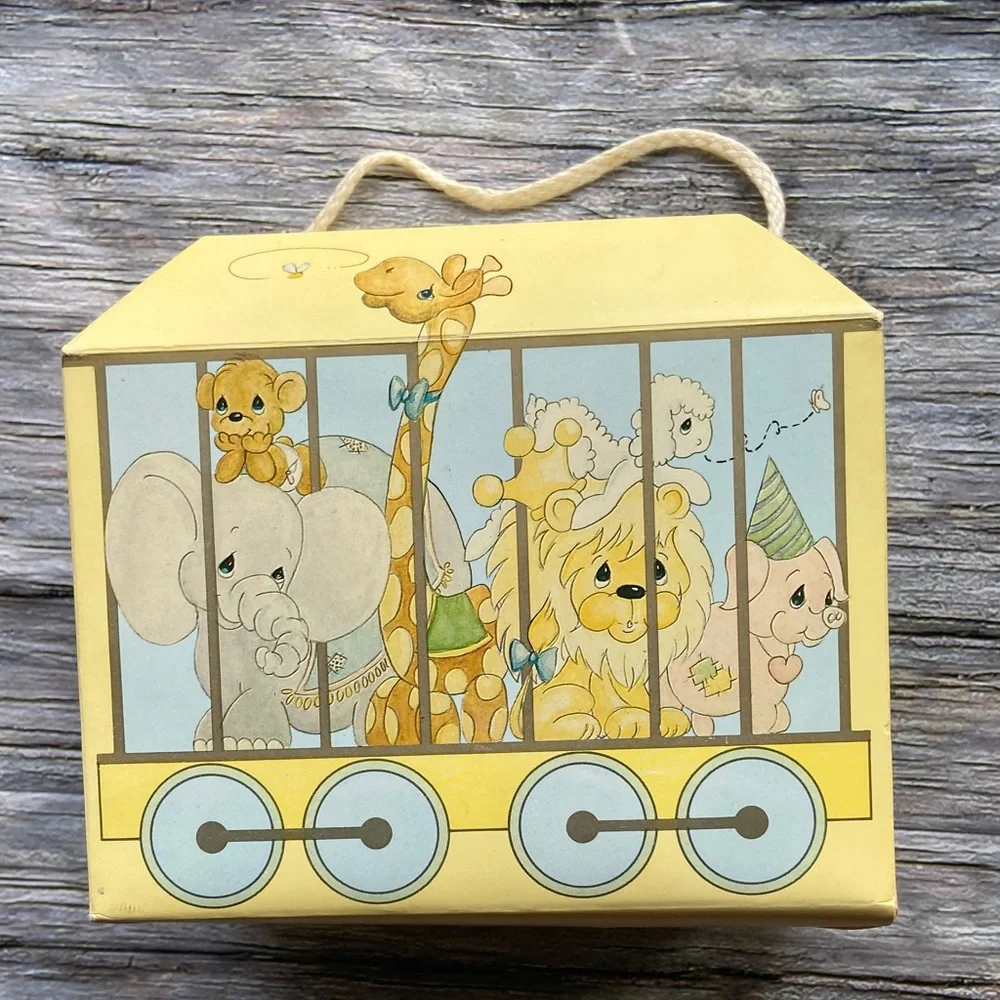 Vintage Precious Moments Birthday Train 4th Birthday Elephant with Box - Picture 14 of 15